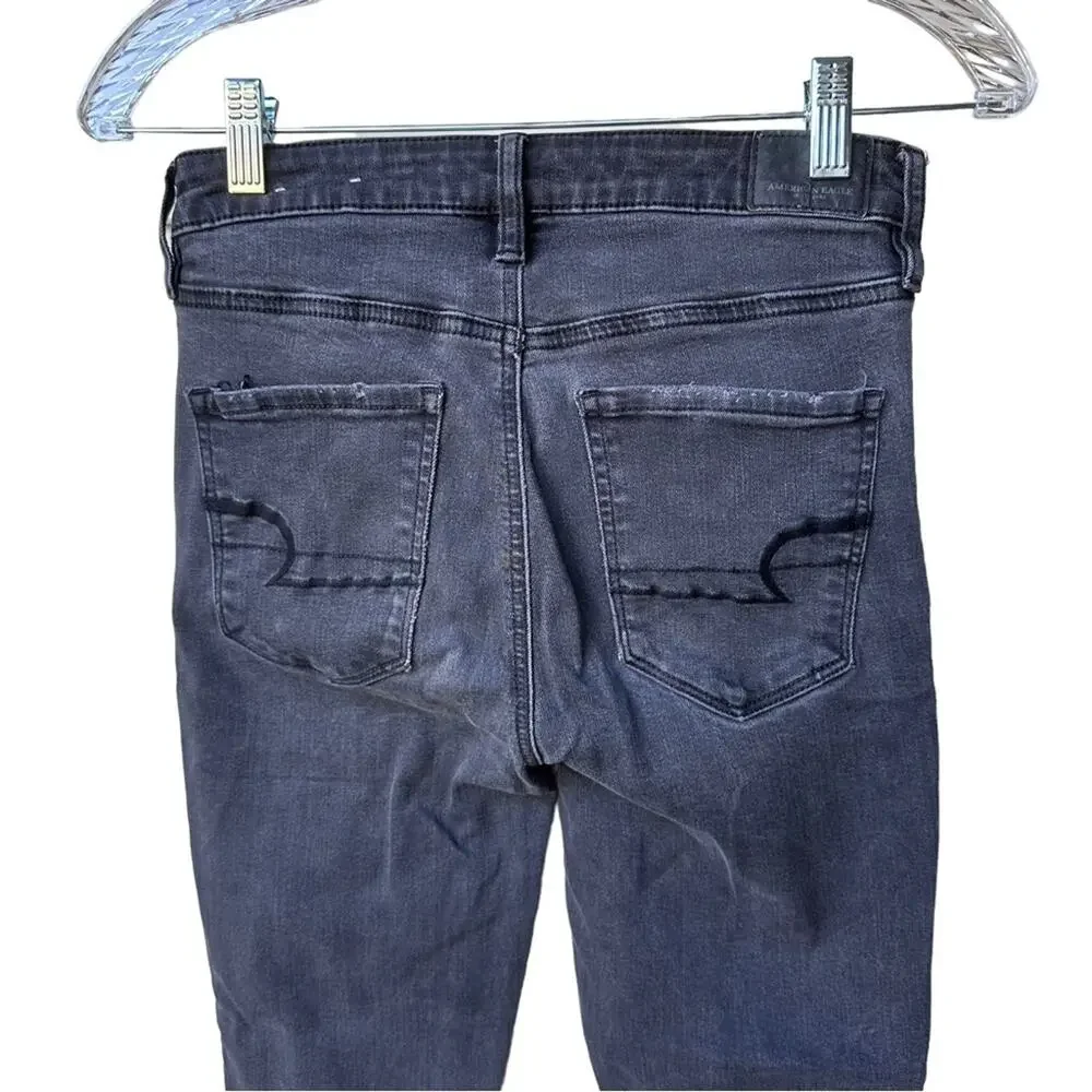 american eagle faded black high waisted skinny‎ jeans with rips women size 4